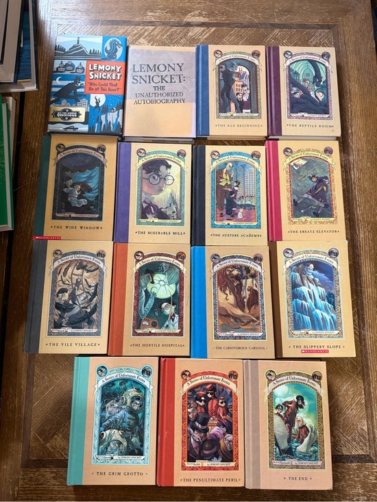 Other - Lemony Snicket A Series of Unfortunate Events Books